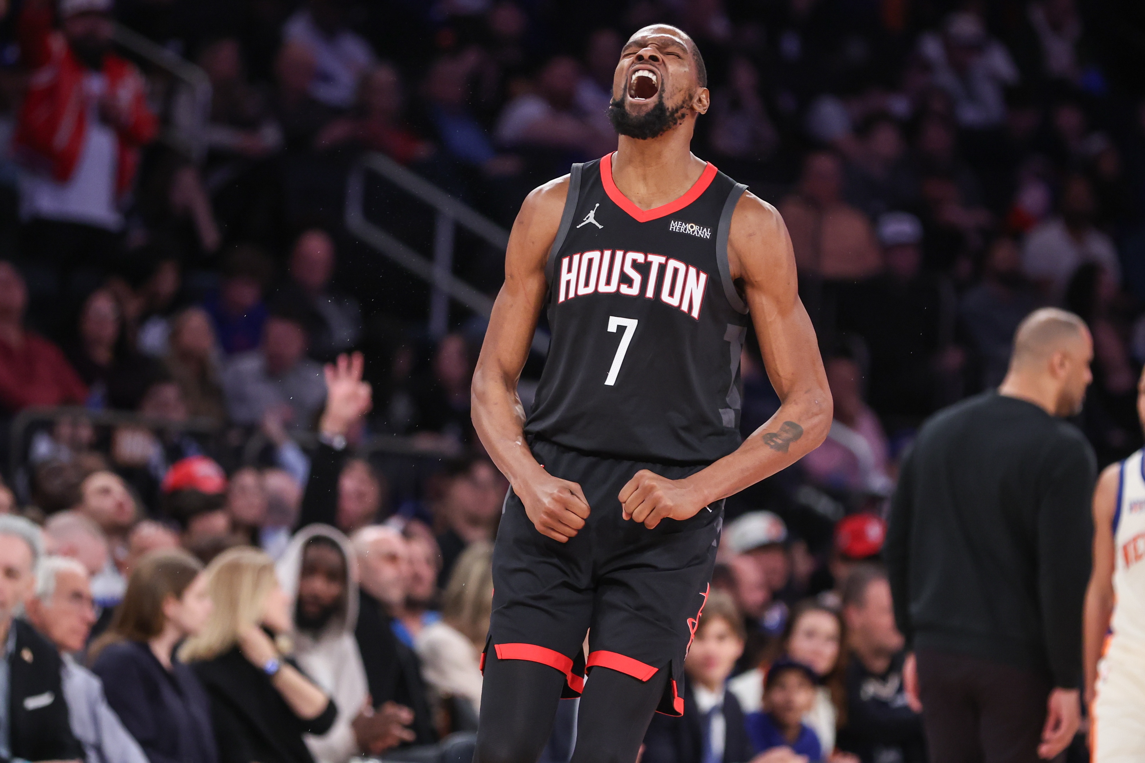 KD全明星后场均29.4分6.1板5.1助&amp;命中率54.1% 同期总得分联盟第1